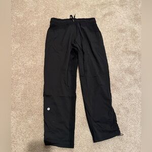 Lululemon dance studio pants cropped size 6 black